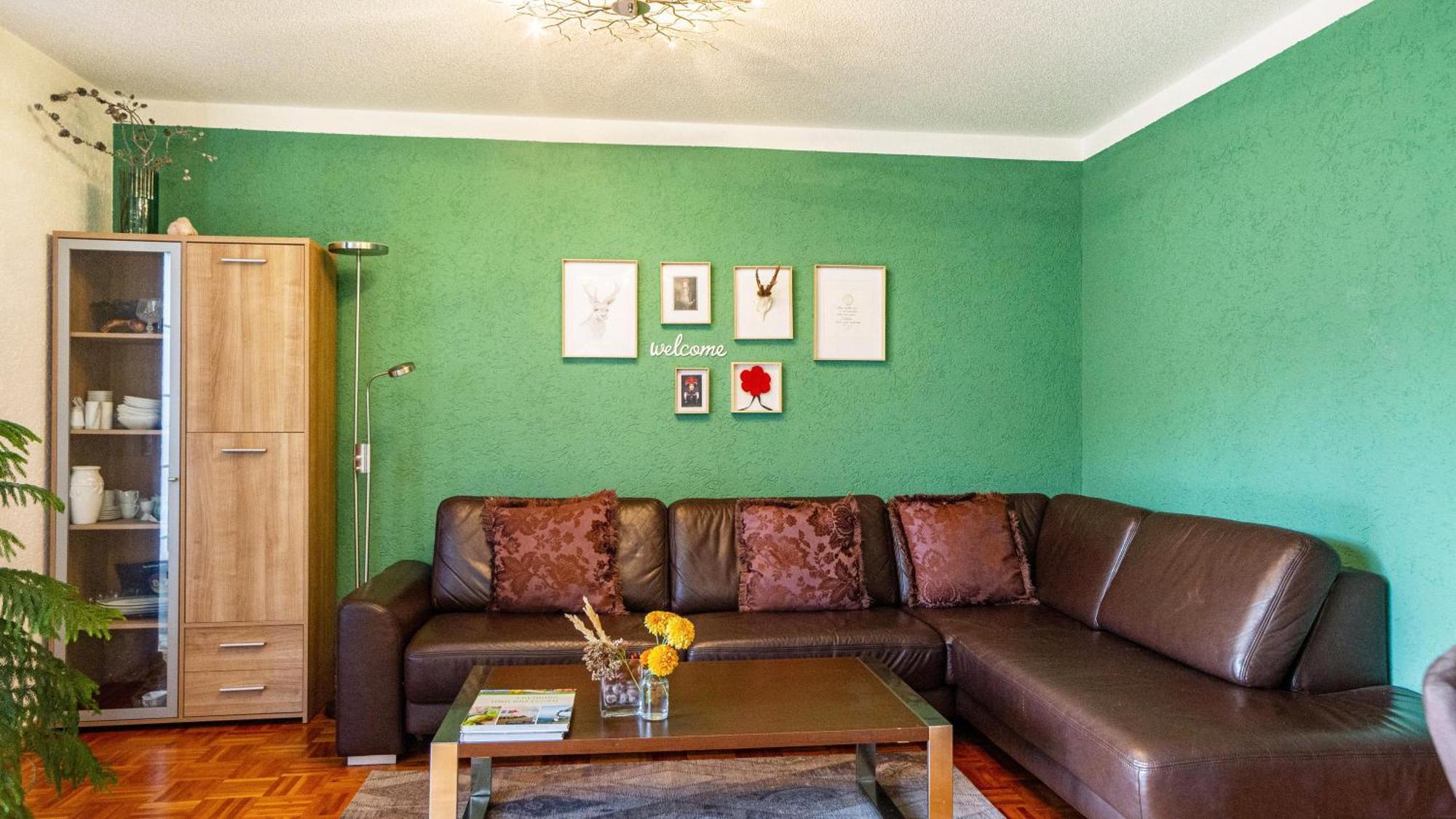 Ferienwohnung Arenda Munzingen Buitenkant foto