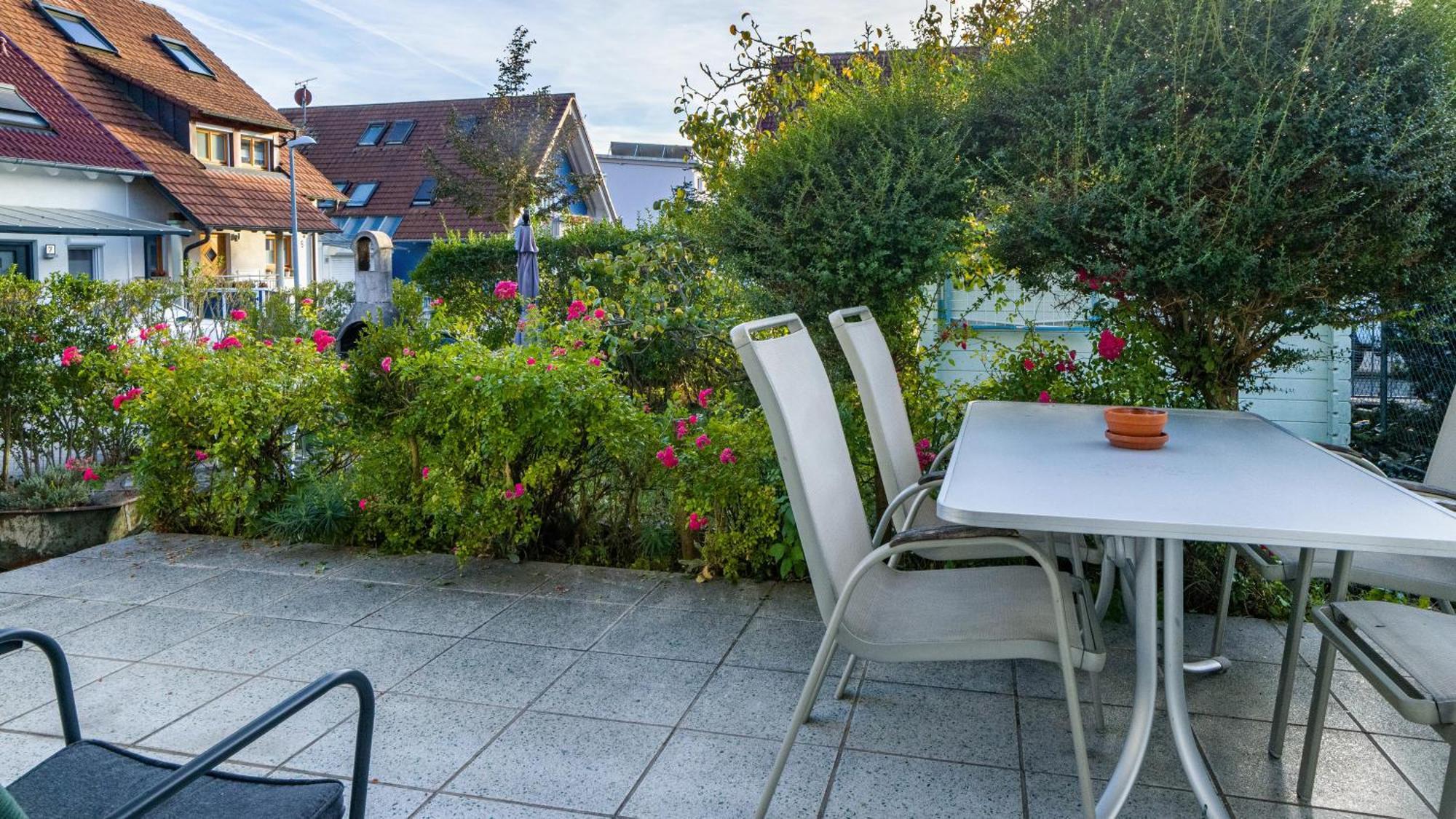 Ferienwohnung Arenda Munzingen Buitenkant foto