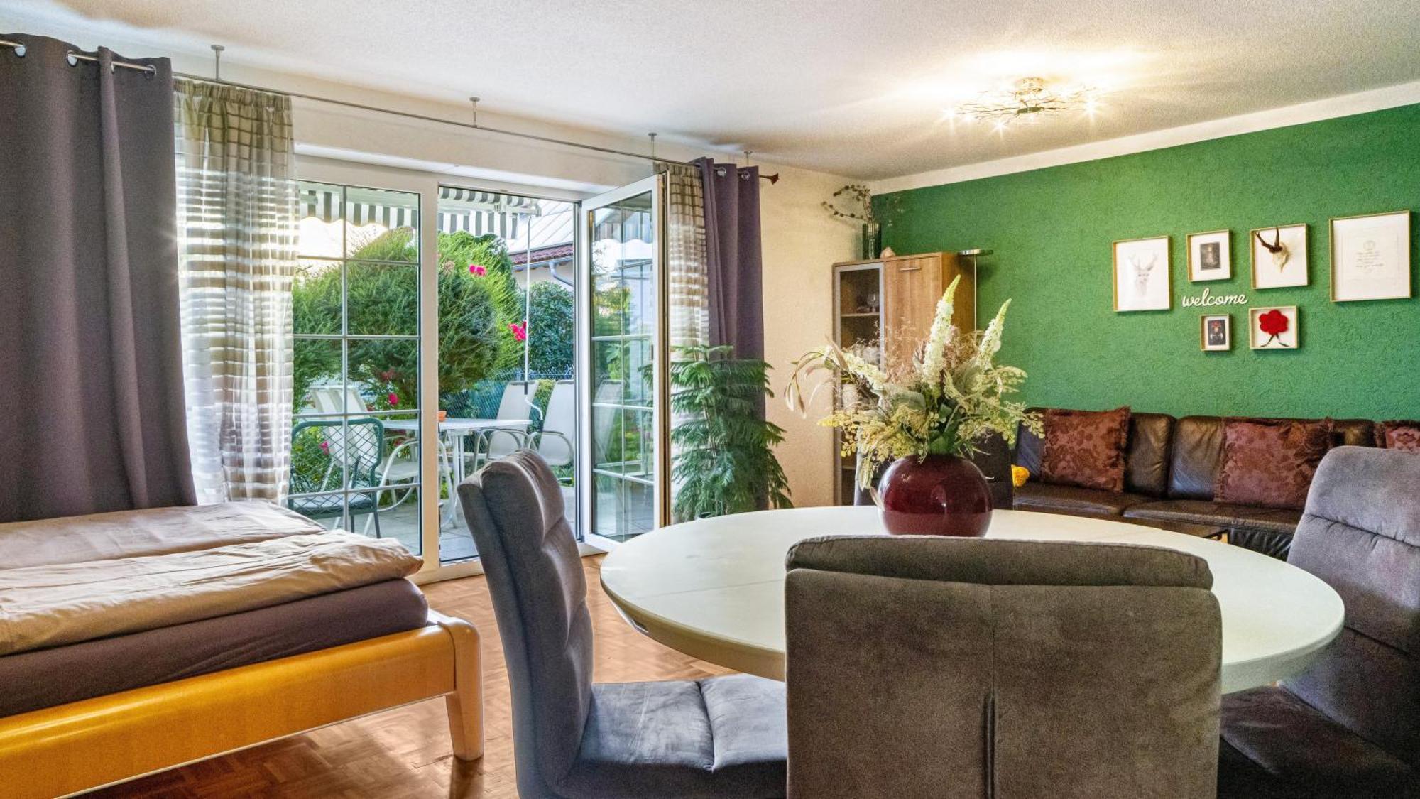 Ferienwohnung Arenda Munzingen Buitenkant foto