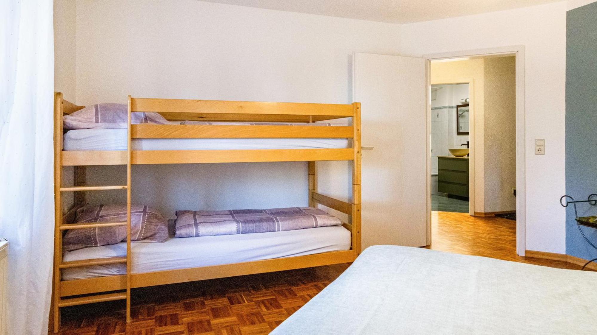 Ferienwohnung Arenda Munzingen Buitenkant foto